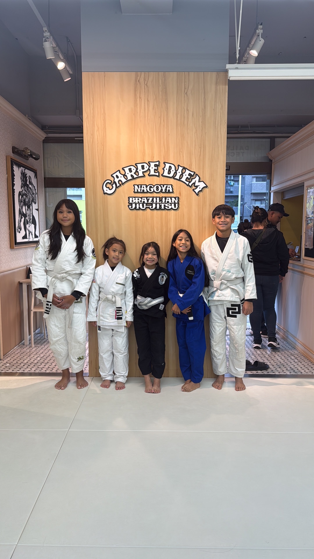 Sophia Miranda with the GUMA kids team at Carpe Diem Nagoya