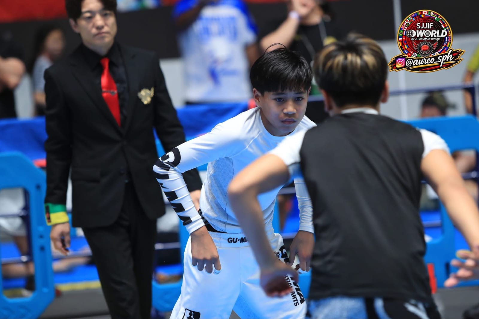 Bray facing his opponent at the 2026 SJJIF World Championships